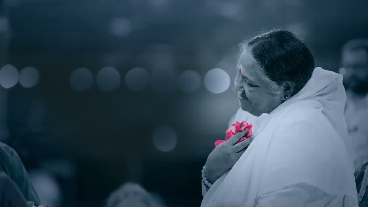 Amma with devotees on her birthday