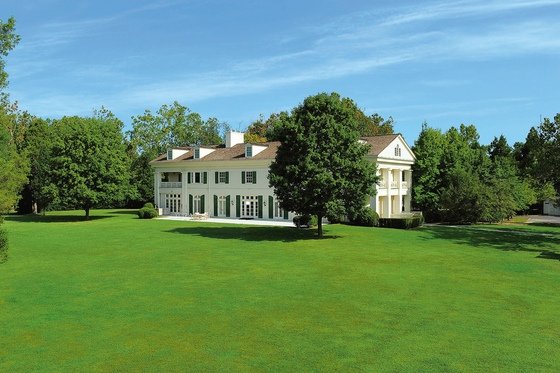 The M.A. Center DC ashram and grounds in Potomac