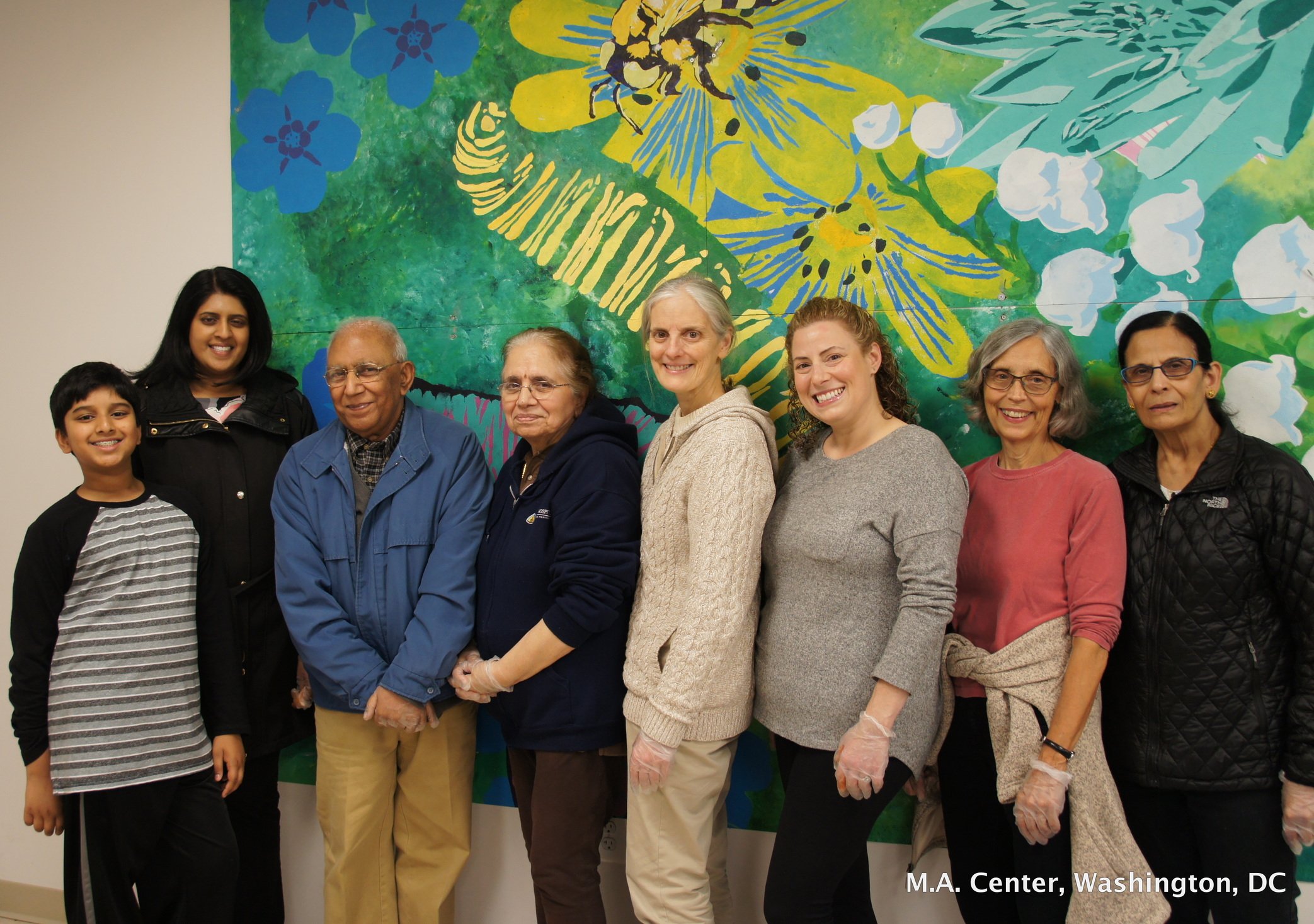 Mother's Kitchen volunteers at M.A. Center DC