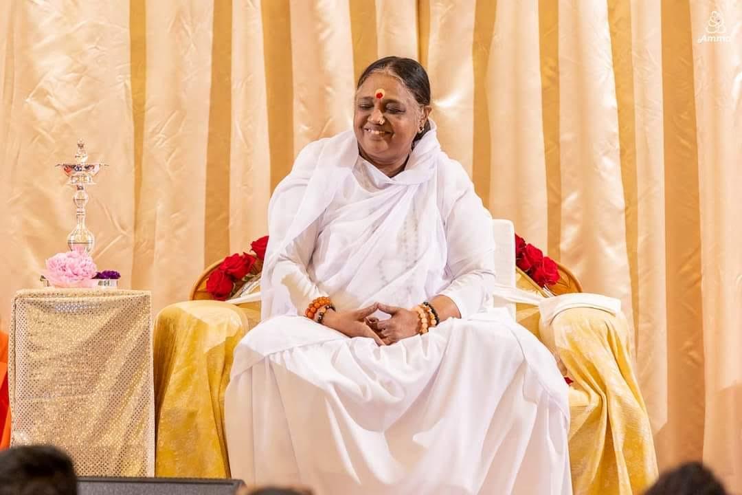 Seva during Amma's Pacific Northwest visit