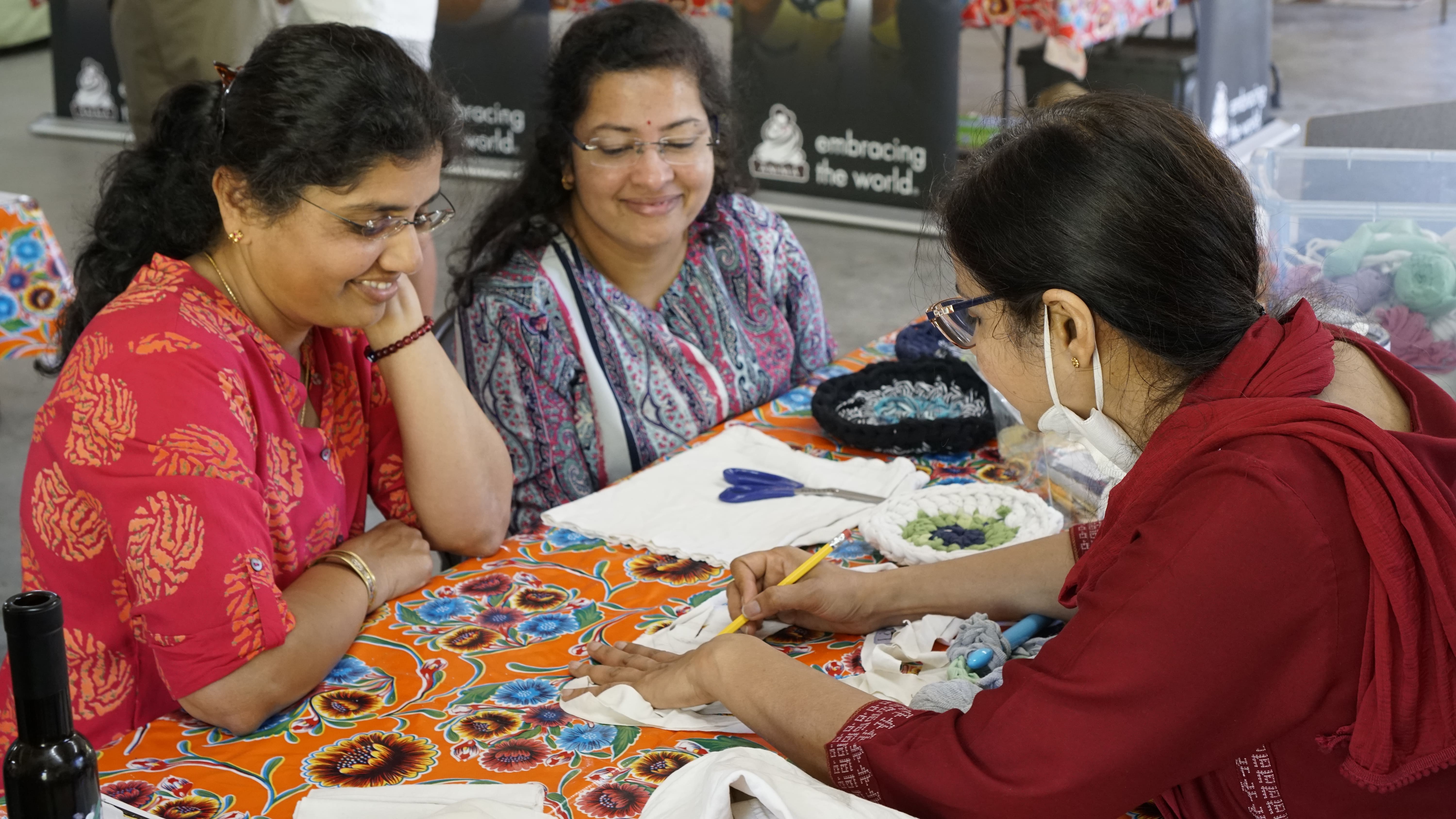 Craft Guild fabric-painting at MA Center