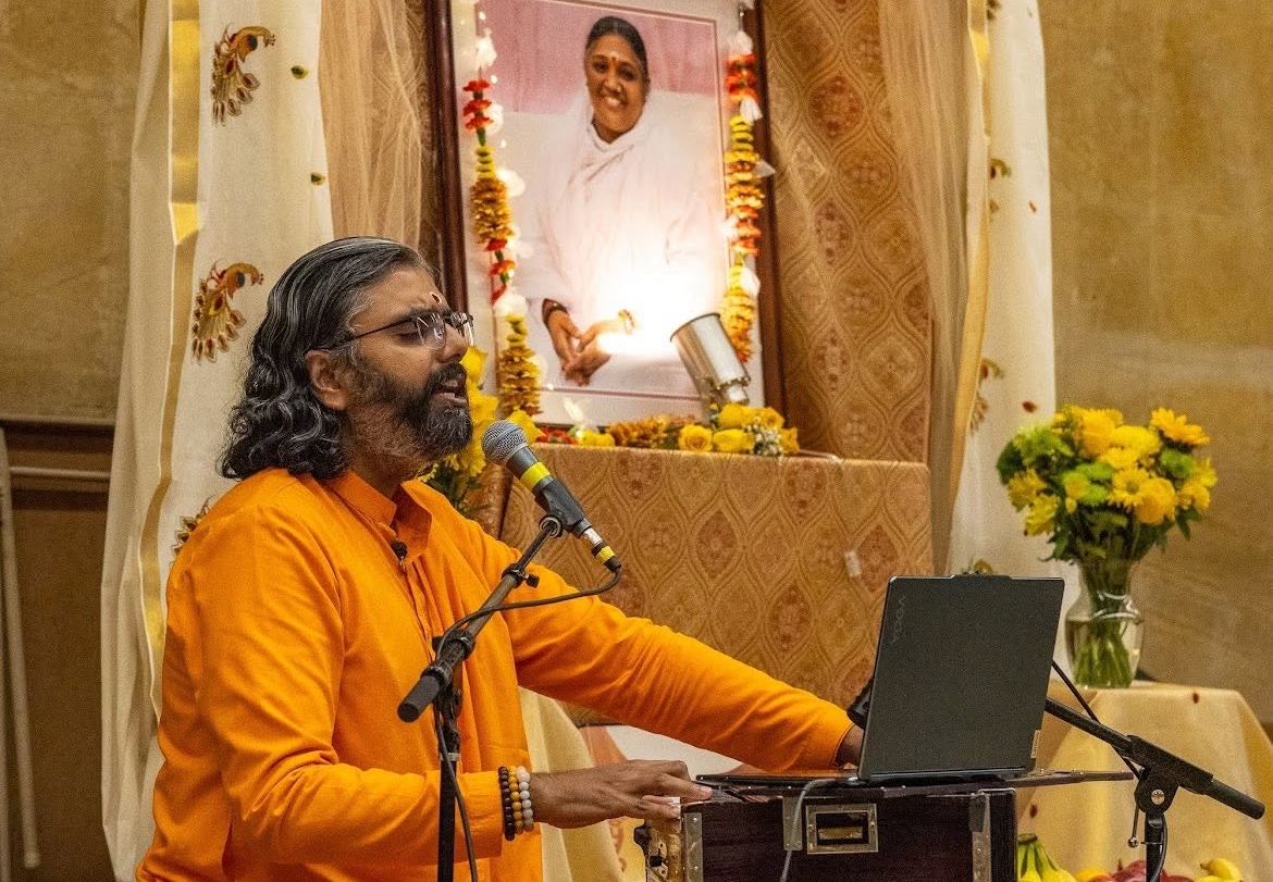 Bri Ramanandamrita Chaitanya