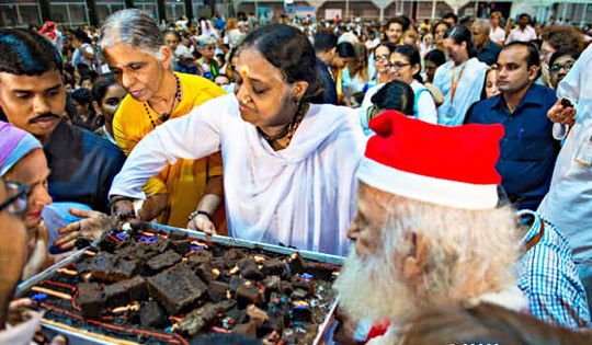 Christmas with Amma in Amritapuri