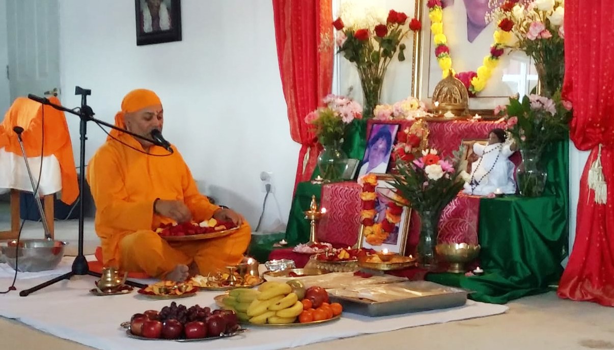 May 5: Special Satsang with Dayamrita Chaitanya