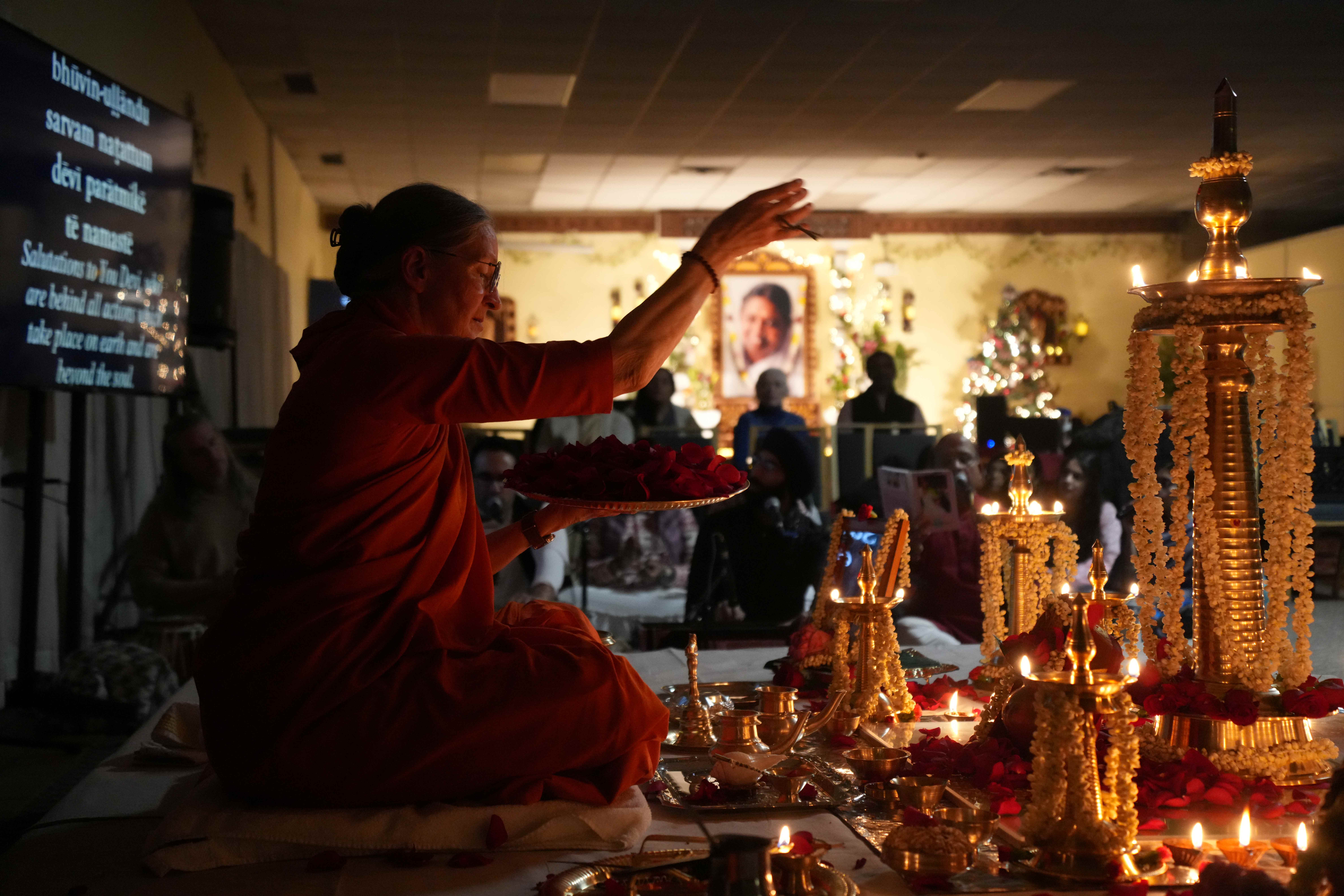 Swamini Ambikamrita Prana performing a puja at MACC