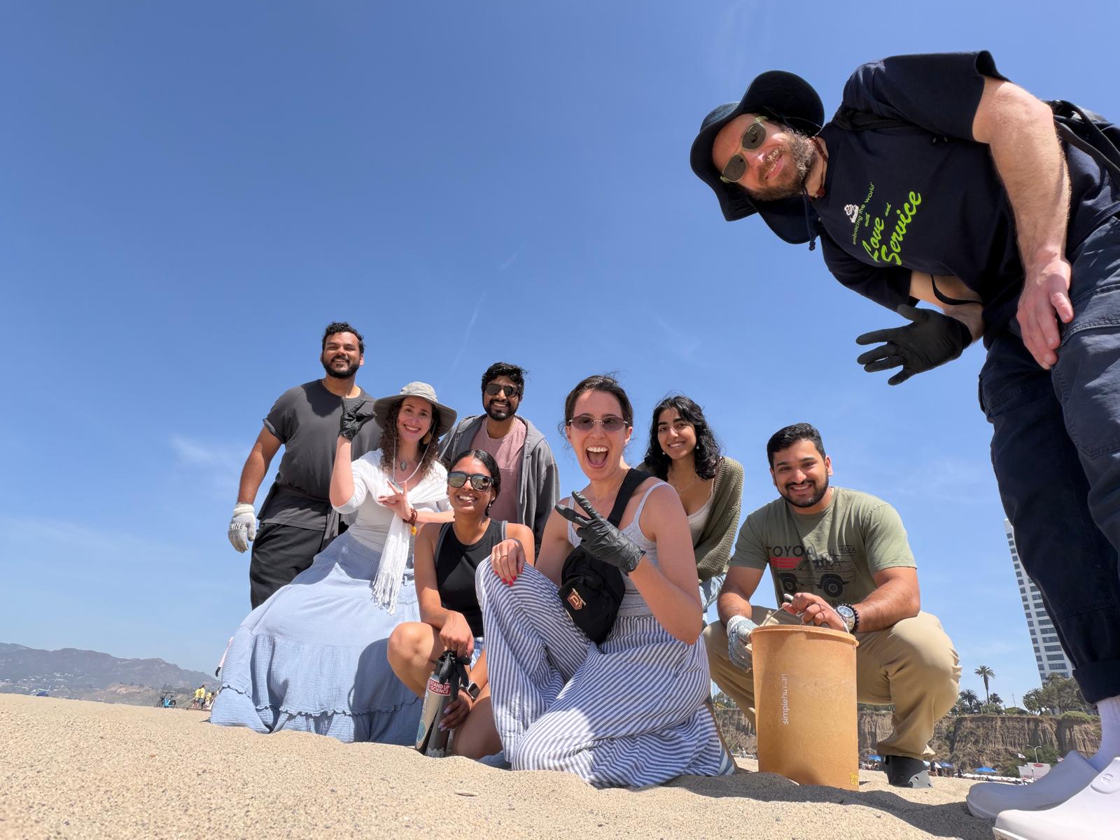 AYUDH and GreenFriends volunteers at the Santa Monica beach cleanup