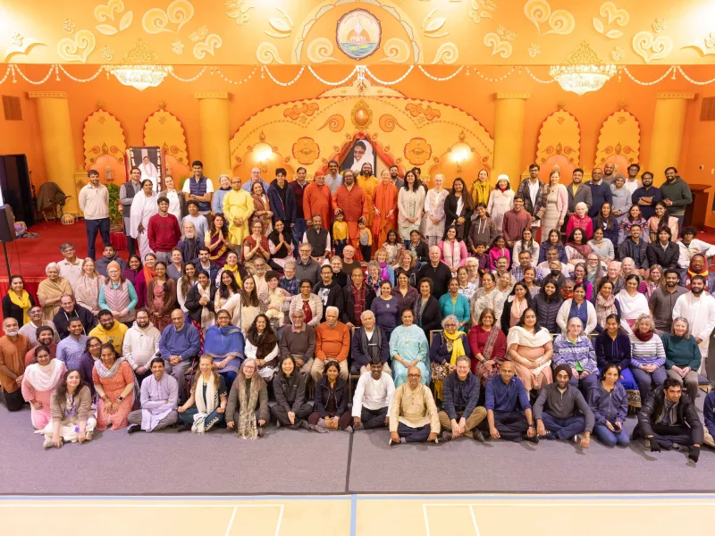 The community gathered with Swamiji at a retreat at MA Center Chicago