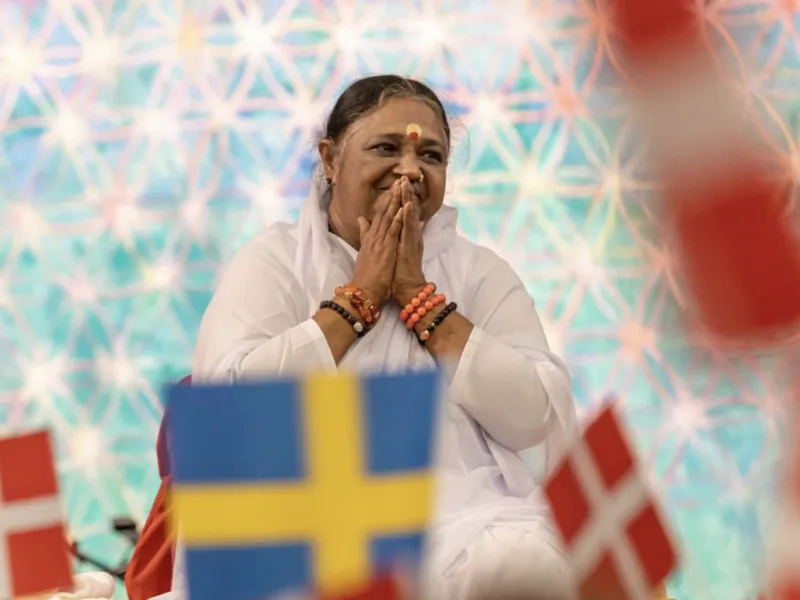 Amma's Europe Tour 2025