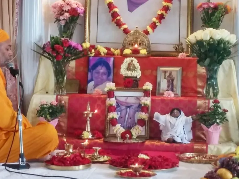 May 20: Tenth Anniversary Satsang with Dayamrita Chaitanya