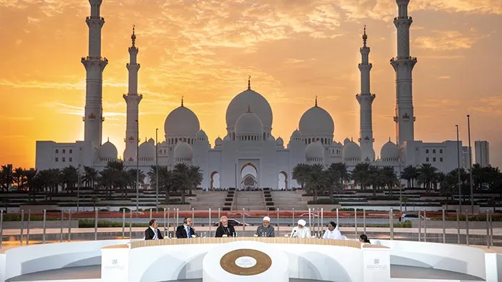 Abu Dhabi — Amma
