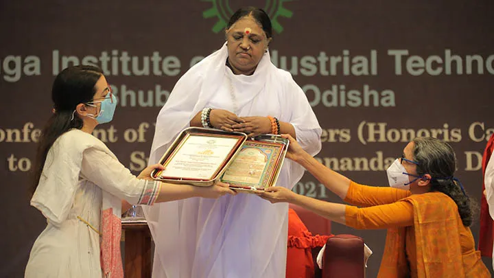 Amritapuri — Amma