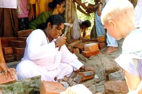 Amma hammering