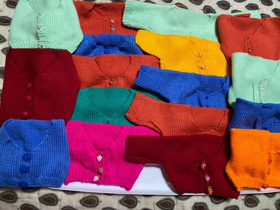 Amma Doll sweaters ready for the 2025 Europe Tour