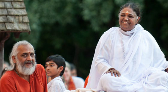 Amma: Swami Ramakrishnapuri