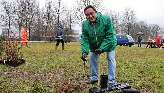 ETW Volunteers Planting 600 trees in Milan, Italy