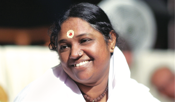 Retreat registration and information on venues for Amma's US tour will be live Thursday, June 20th morning (Pacific Time)! Please visit us.amma.org/tour
