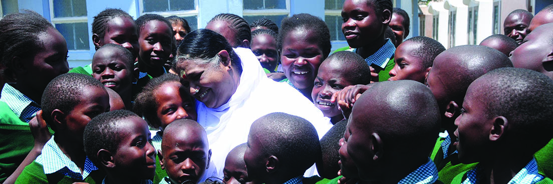 Amma with children — humanitarian service